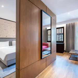 Radisson Red Tbilisi